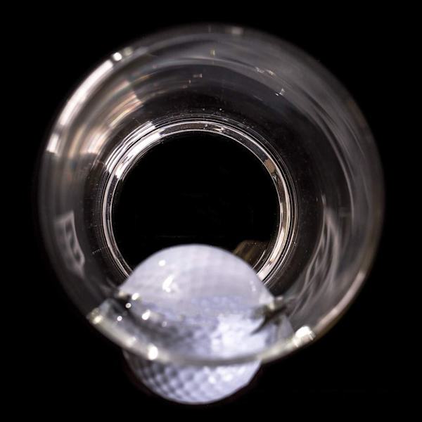 Golfboll som fastnat i glaskopp för öl Fleranvändbar mugg Bar Club Dryckesartiklar 1pc