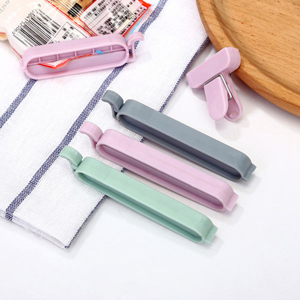 12 st/ set Snack Bag Sealer Färsk mat Förvaringspåse Clips Köksverktyg Tillbehör Mini tätningsklämma med 3 storlekar 3 färg