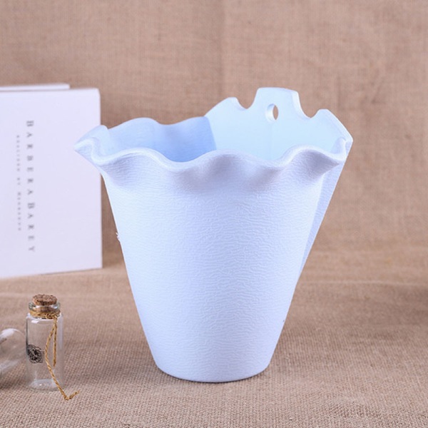 Vägghängande kruka Plast Bekvämlighet Väggfäste Blomkruka Växter Behållare Korg Kruka för inomhus utomhus Blue