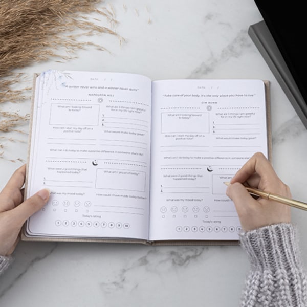 A5 Daily Self Care Journal med guldfolie Enkel stil kakel anteckningsbok present till vänner familj Beige