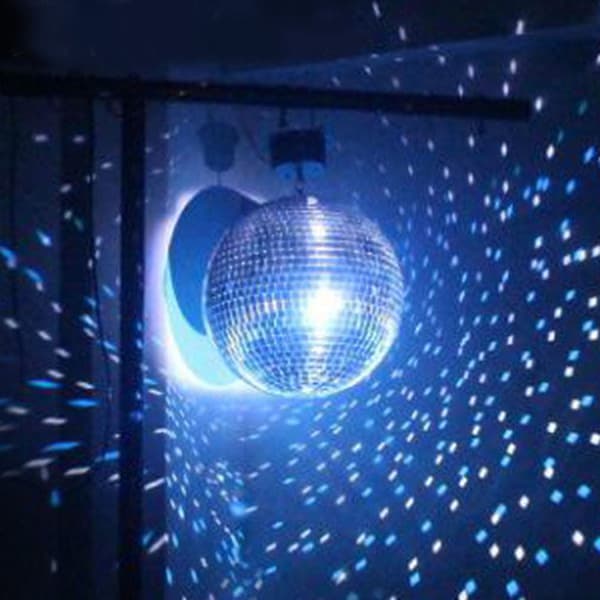 2/3/4 cm Silver Mirror Discos Ball Shining Lasers Glaskulor Hem Julfest Dekor 2cm