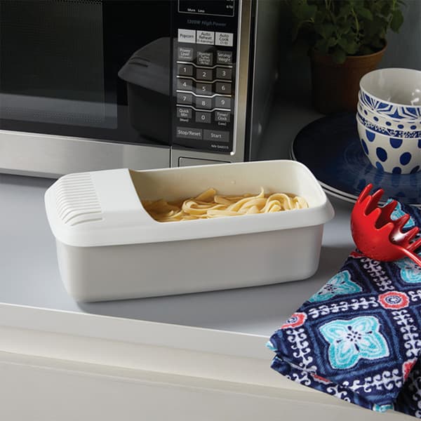 Mikrovågsnudlar Pasta Spaghetti spis Avloppslåda för kökstillbehör White
