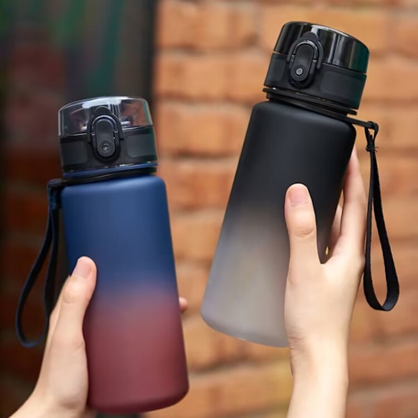 500ml/650ml/1000ml sportvattenkopp i plast Multifunktionell återanvändbar vattenkopp för fitness Blue Red 1000ml