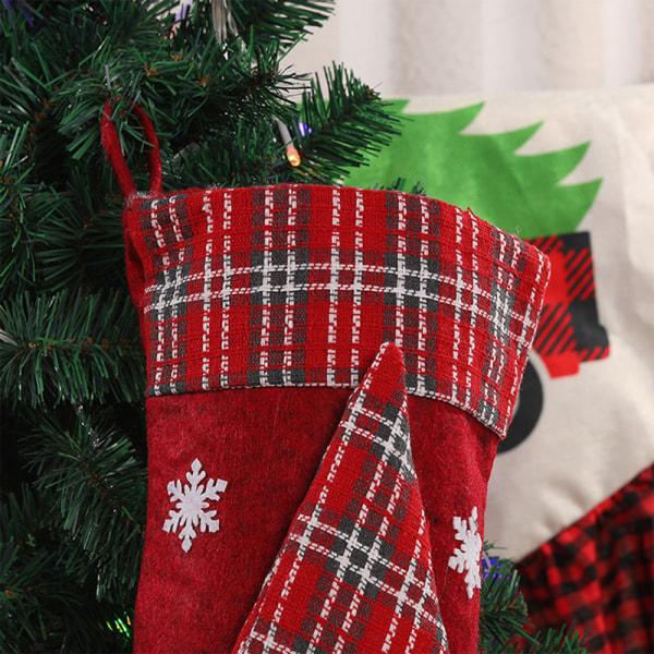Julstrumpa med 3D-tomtar Santa Loop Design Hållbar Långvarig Lättvikt Bästa presenten till jul nyår Red Pocket Dot