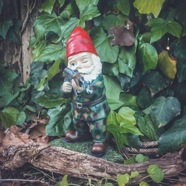 Army Garden Dwarf Julträdgårdsstaty Gräsmattdekoration Använd hartshantverk för juldekoration inomhus eller utomhus 9cm C