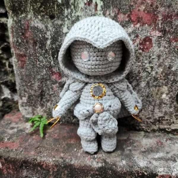 Moon Knight Doll Staty Resin Ornament samlingar för heminredning Moon Knight Doll