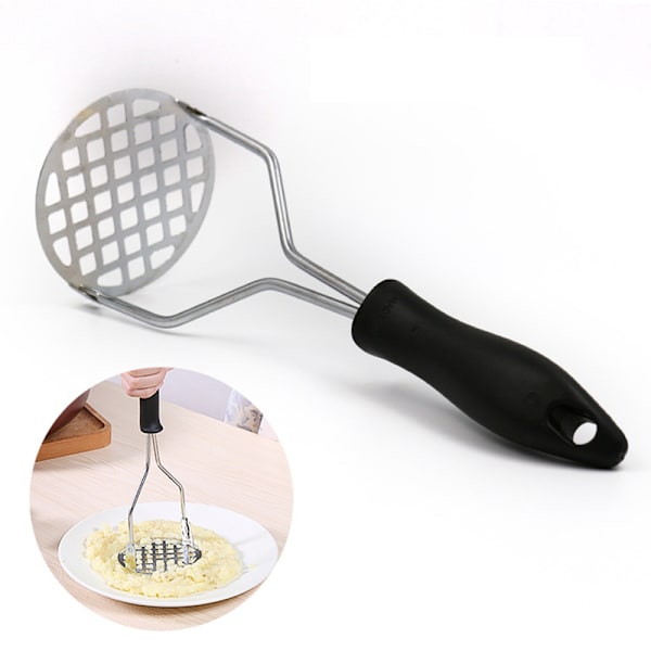 Manuell potatispress Kökspryl Potatis sötpotatisstöt Lämplig för hushållsredskap Potatoes With Black Handle