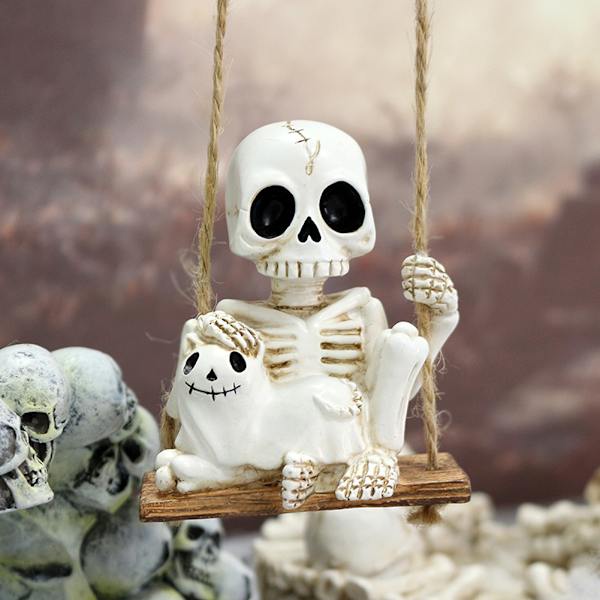 Keinuva pääkallo puutarhakoriste mini pääkallohahmot hartsi luurankoveistos ulkokäyttöön Halloween-sisustukseen Couple