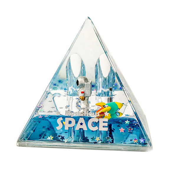 Flytande kvicksand Pyramid Blyertspenna Hållare Mysterious Space Akryl Harts Skrivbord Dekorativ Organizer Silver