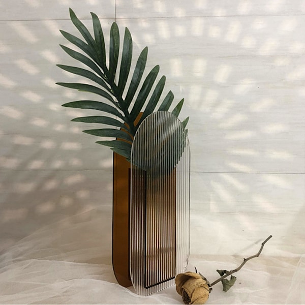 Blomvas färgglad modern samtida design blommig behållare dekoration för hemmakontoret Multicolour