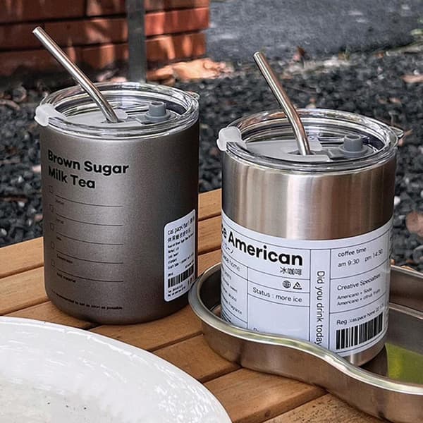 Rostfritt stål, halmisolerad mugg Multifunktionsstor vattenkopp för kontor i hemmet Grey 600ml