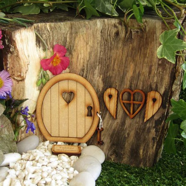 Fairy Tale Trädörr Dekoration Kit Dockhus Miniatyrmöbler 3D DIY Hantverk Prydnad för Utomhusgård 12
