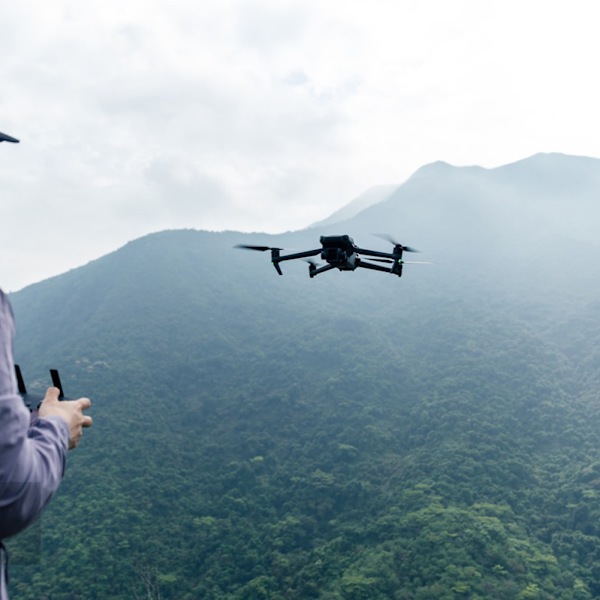 Mini Borstlös Positionering Flygande Drönare Extra Lång Uthållighet Quadcopters Leksaker Nyhet Födelsedagar Present Grey 8K 1B