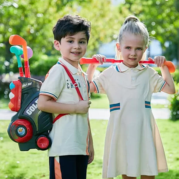 Set för barn Utomhusspel Sportleksaker för pojkar, flickor Golf