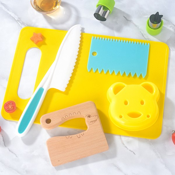 Barns plast fruktknivar Set Säker skärning Tidiga pedagogiska verktyg för barn Barn Toddler 4 piece