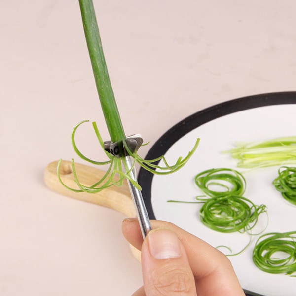 Plum Blossom Lök Shredder Rostfritt stål Scallion Slicer Grönsaksskärare Strimla DIY Slicer Köksskärning Gadget 1PCS