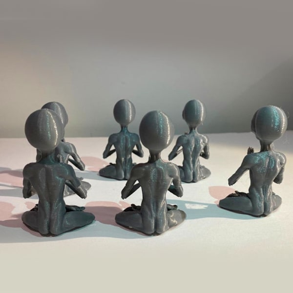 Forntida grekiska skyddsgudsfigur med orm Häxkonst Meditation Alien Staty Mini Resin Ornament Alien