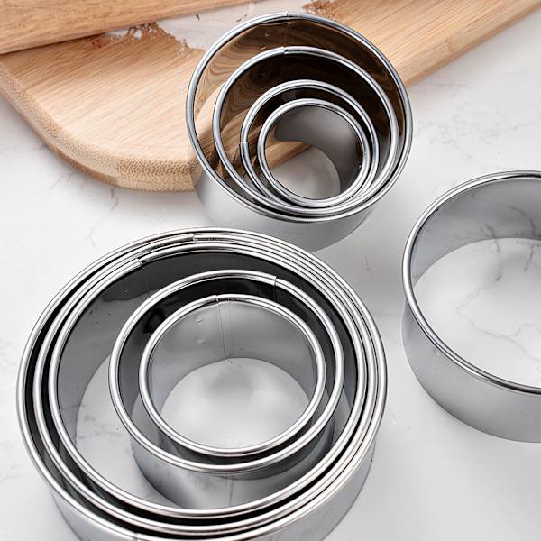 11 st rostfritt stål kakskärare set Mousse kex rund skärring små molds varierar från 0,9-3,6 tum Boxed