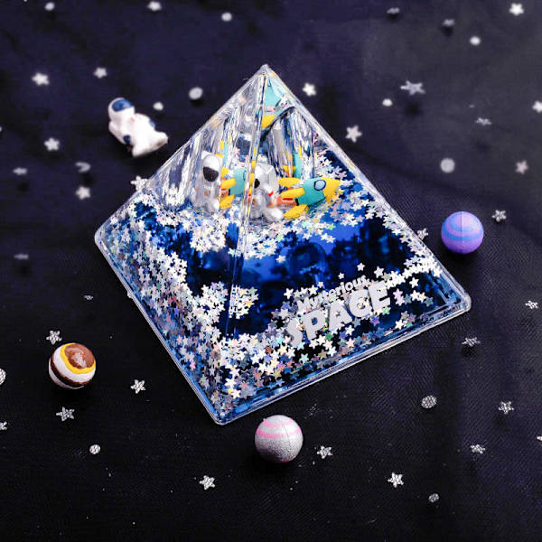 Flytande kvicksand Pyramid Blyertspenna Hållare Mysterious Space Akryl Harts Skrivbord Dekorativ Organizer Silver
