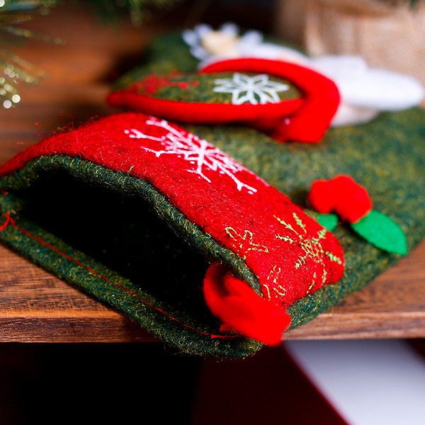 Julstrumpor Härliga broderimönster Hängstrumpor för familjens juldekoration Snowflake