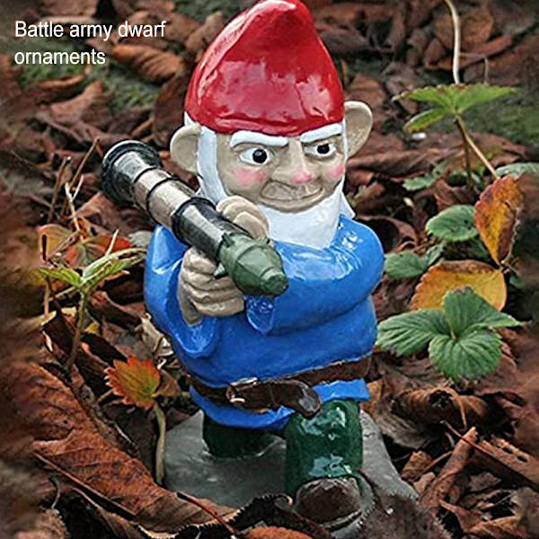 Trädgård krigstomtar Halloween tomtar Dekor Staty Gräsmatta Uteplats Yard Strid Roliga tomtar Figurer Harts Tecknad Skulptur Rocket Launch