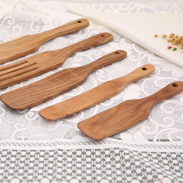Trä Spurtles Set 5 delar Spurtle köksredskap för non-stick matlagning Träspatel med hängande hål Five Piece Set