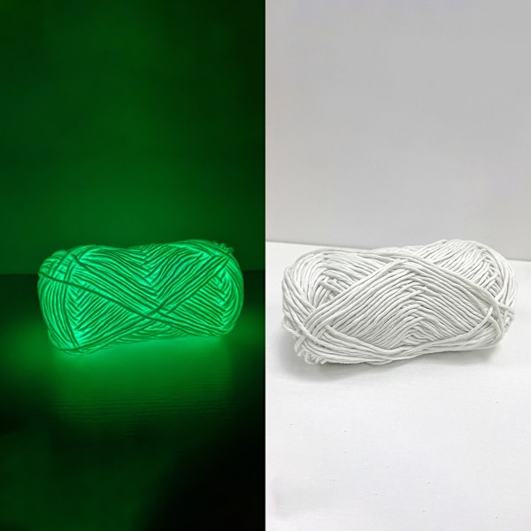50g/kula Roligt stickande garn Handstickning Färgglatt glödande garn DIY-nyckelring Sticktillbehör 5 Tender Green
