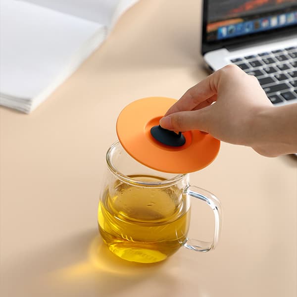Söt Cartoon Cat Ear Silikonkopp Lock förseglad läckagesäker dammsäker cover Vibrant Orange