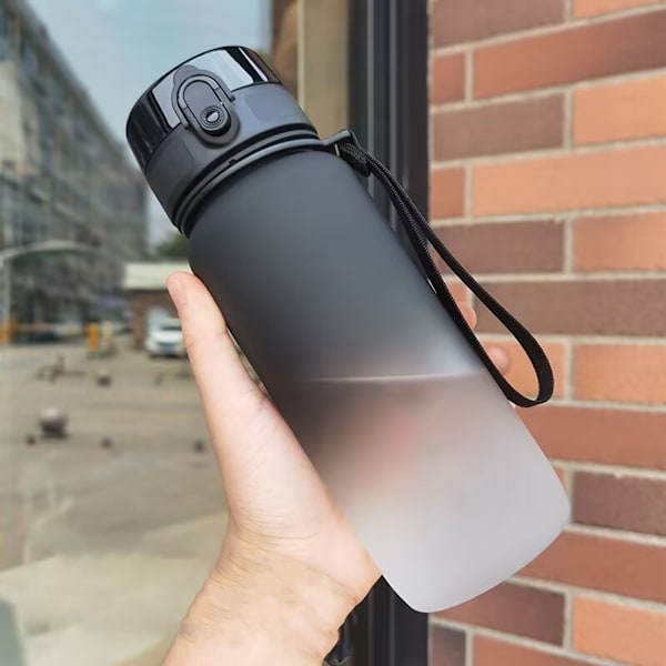 500ml/650ml/1000ml sportvattenkopp i plast Multifunktionell återanvändbar vattenkopp för fitness Blue Red 650ml