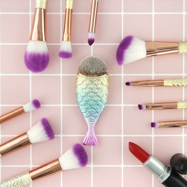 Sjøjungfrusminkebørster, 10 stk Profesjonell Blending Blush Concealer Syntetiske fiberbørster Spesielle kosmetiske gradientfarger