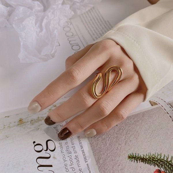 IC Ring, S-formad legering, oregelbunden ring