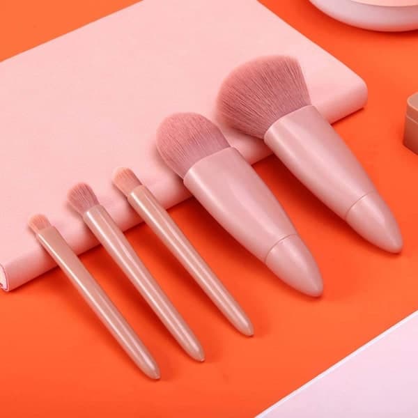 IC Eyeshadow Foundation Makeup Tool med Spegel 5 Stycken Borste Set