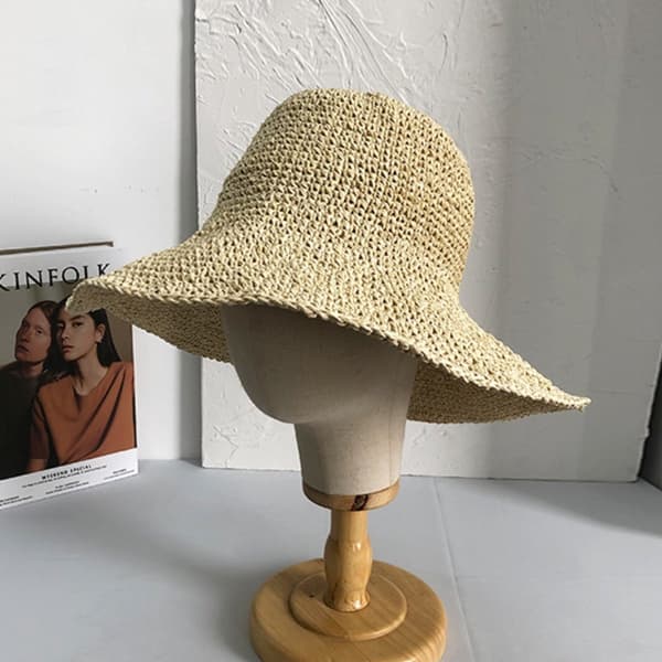 Damehatte i strå - Foldbar strandhat - Sommer og ferie - Solhatte til kvinder - Rejsevenlig - Stråhat - 56-58cm