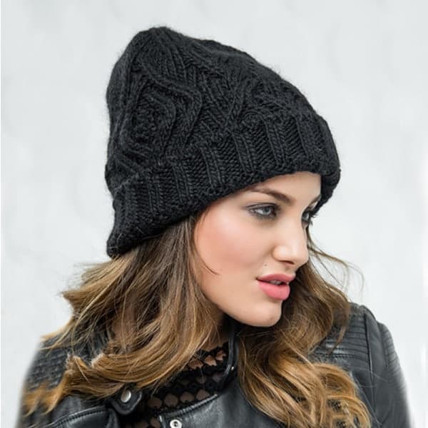 IC Diamant Kvadratisk Strikket Hue i Blød Cap (Sort)