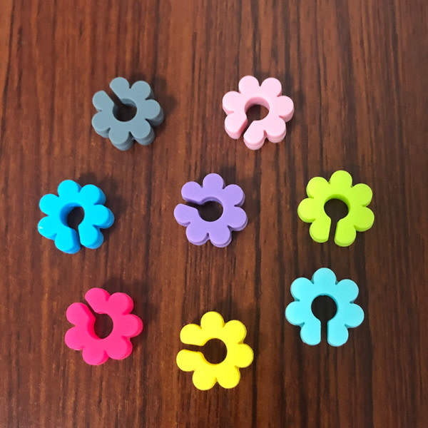 Kreative Blomst Silikon Vinglas Markører Silikon Blomst Form Vinglas Charms Drikke Markører (assorterede farver) 16 stk