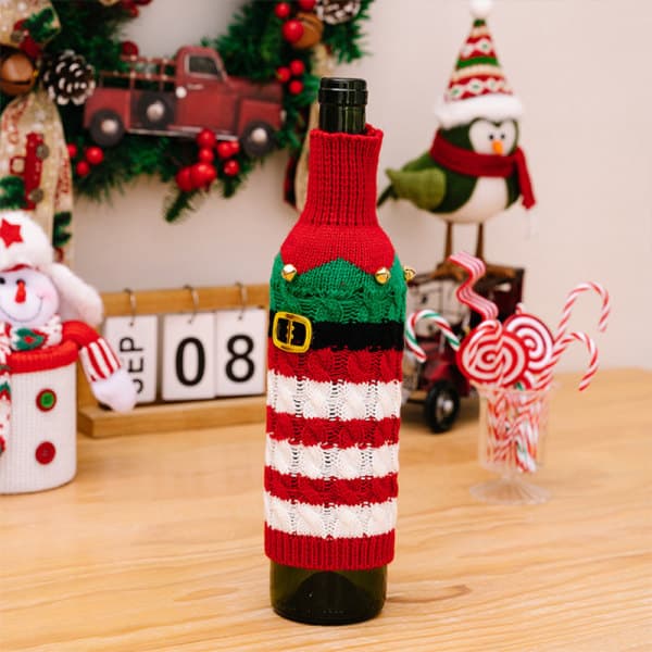 1. juledesign strikket vinflaskedeksel Julgave A