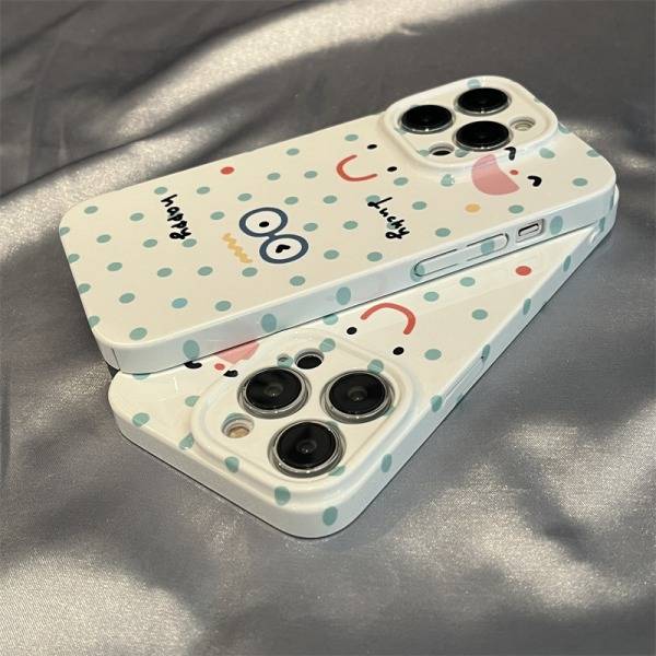 Frisk Polka Dot iPhone Series telefon til iPhone 12 Pro
