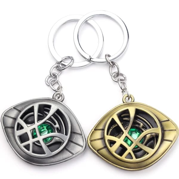 2 stycken Marvel-nyckelringar med Dr. Strange Argos motorcykelöga