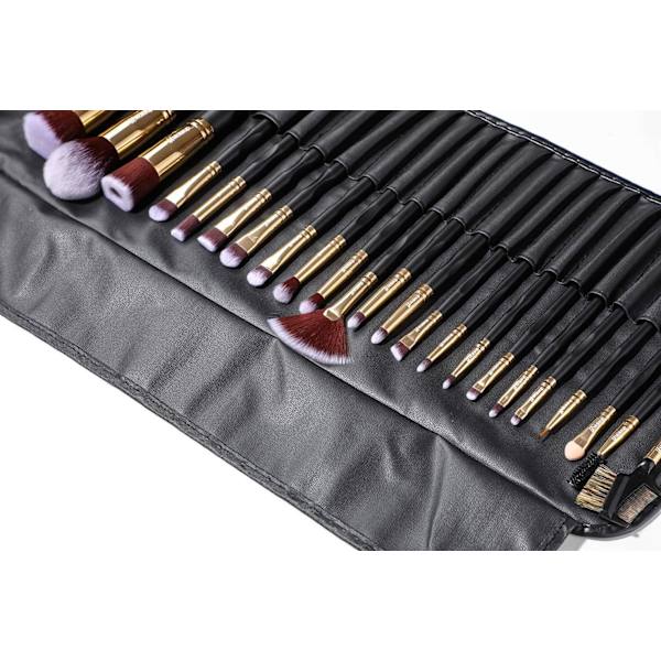 24 stk. Professionelle og eksklusive makeup-børster i etui Sort / Guld 150