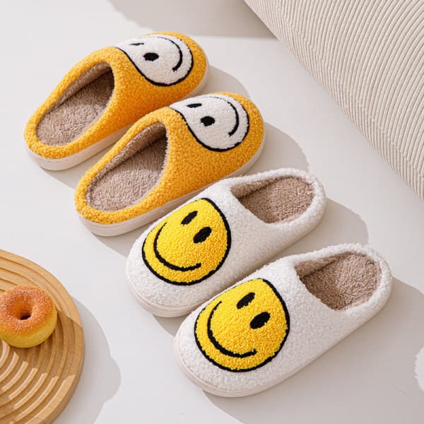 IC Smiley Face Tofflor Dame Smile Tofflor Gul 36-37