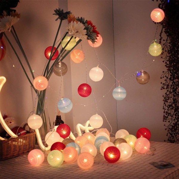 IC Cotton Ball Light Garland, flerfarvet 9,8 fod og 20 lysdioder