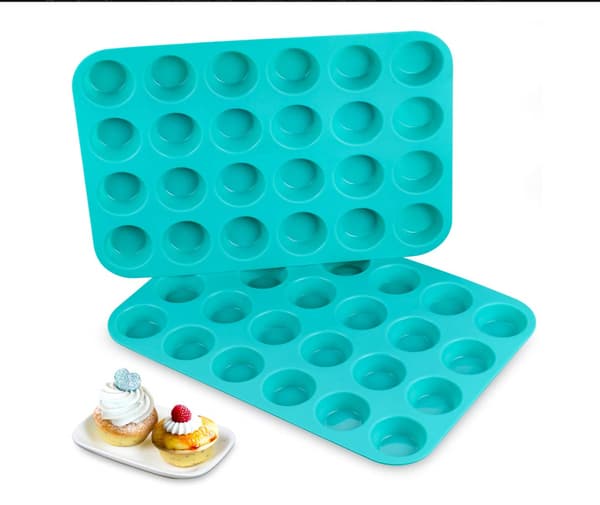Silikone Mini Muffinsform Sæt, 24 Kopper Non-stick Fleksibel Bageform til Cupcakes Brownies og Gelé, Blå