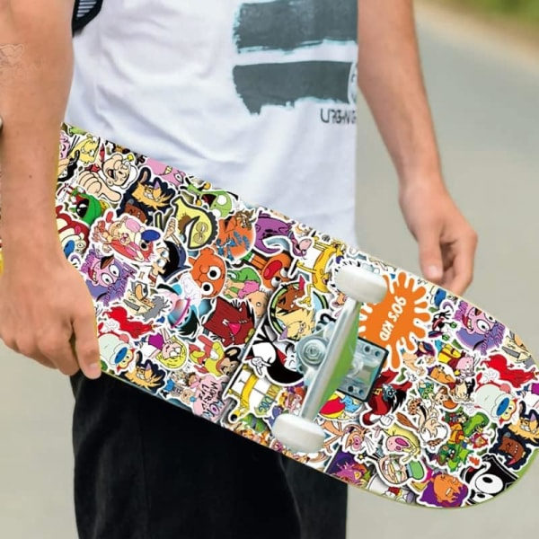IC 90S Piirroshahmo Tarrat 100KPL Vinyyli Vettähylkivät Tarrat Kannettavalle Tietokoneelle, Puskuri, Rullalautailulle, Vesipulloille, Tietokoneelle, Puhelimelle, Piirroshahmo