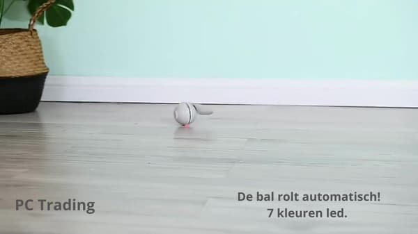 Smart hvid interaktiv selv-rullende kattebold – 7 LED'er, inkluderer USB-kabel, fjer, klokke