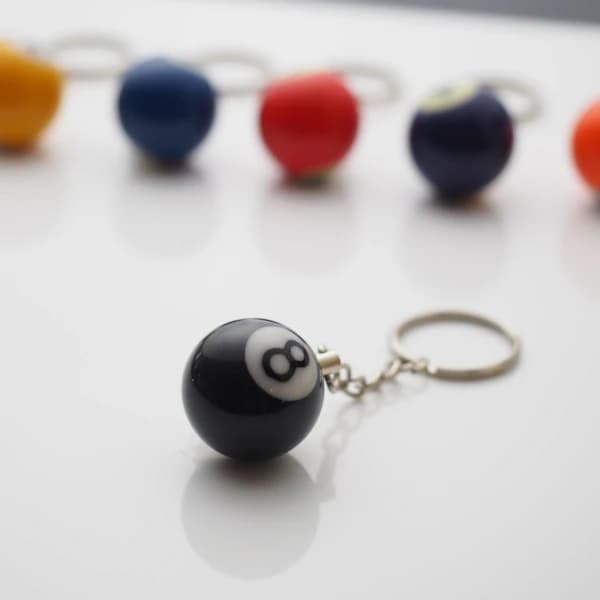 Pool 8 Ball Biljard Berlock Nyckelring Hänge Cool Spelarpresent