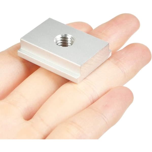 IC NOE 10 stk 30x23mm M8 T-mutter, glidemutter, aluminiumlegering