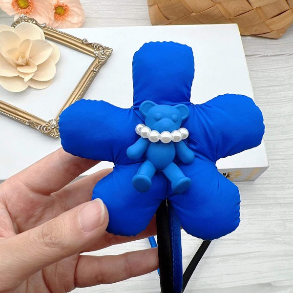 IC e Blomma Björnen Brosch Väska Dekoration Hänge Lapel Pins Badges Broo Svart