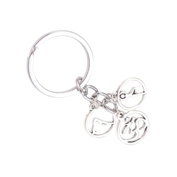 1. Sports Style Nyckelring Ihåliga nyckeldekorer Ornament Nyckelhängen för nyckel IC