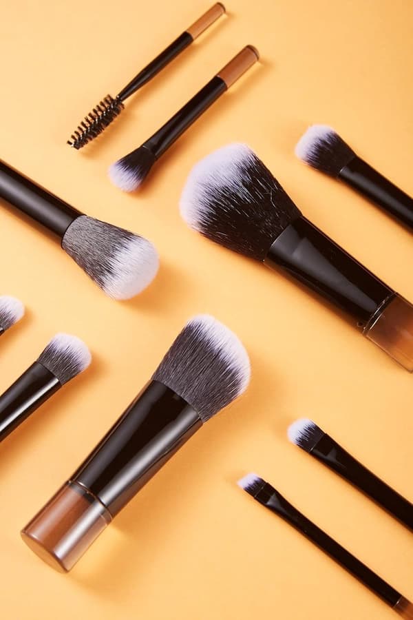 10-delt makeupbørstesæt, bløde syntetiske børster, PU-læderetui, til rejser og daglig brug, sort