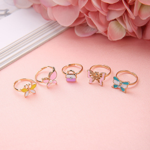 36 st Tecknade Barnringar Candy Bow Form Ring Set A